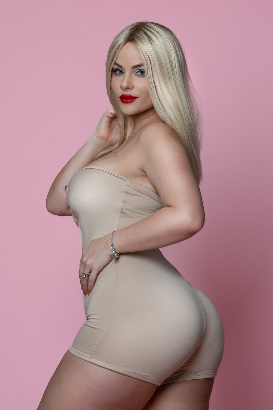 SEXY AND STYLISH ROMPER